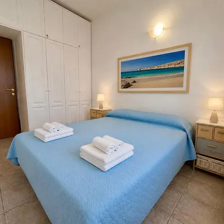 Ferienhaus Rosy Two-bedroom With Pool Porto Cervo